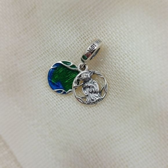 925 Silver Yoda Jedi Master Dangle Charm - Picture 7 of 7